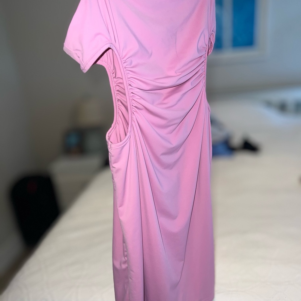 Mini Pink Dress!